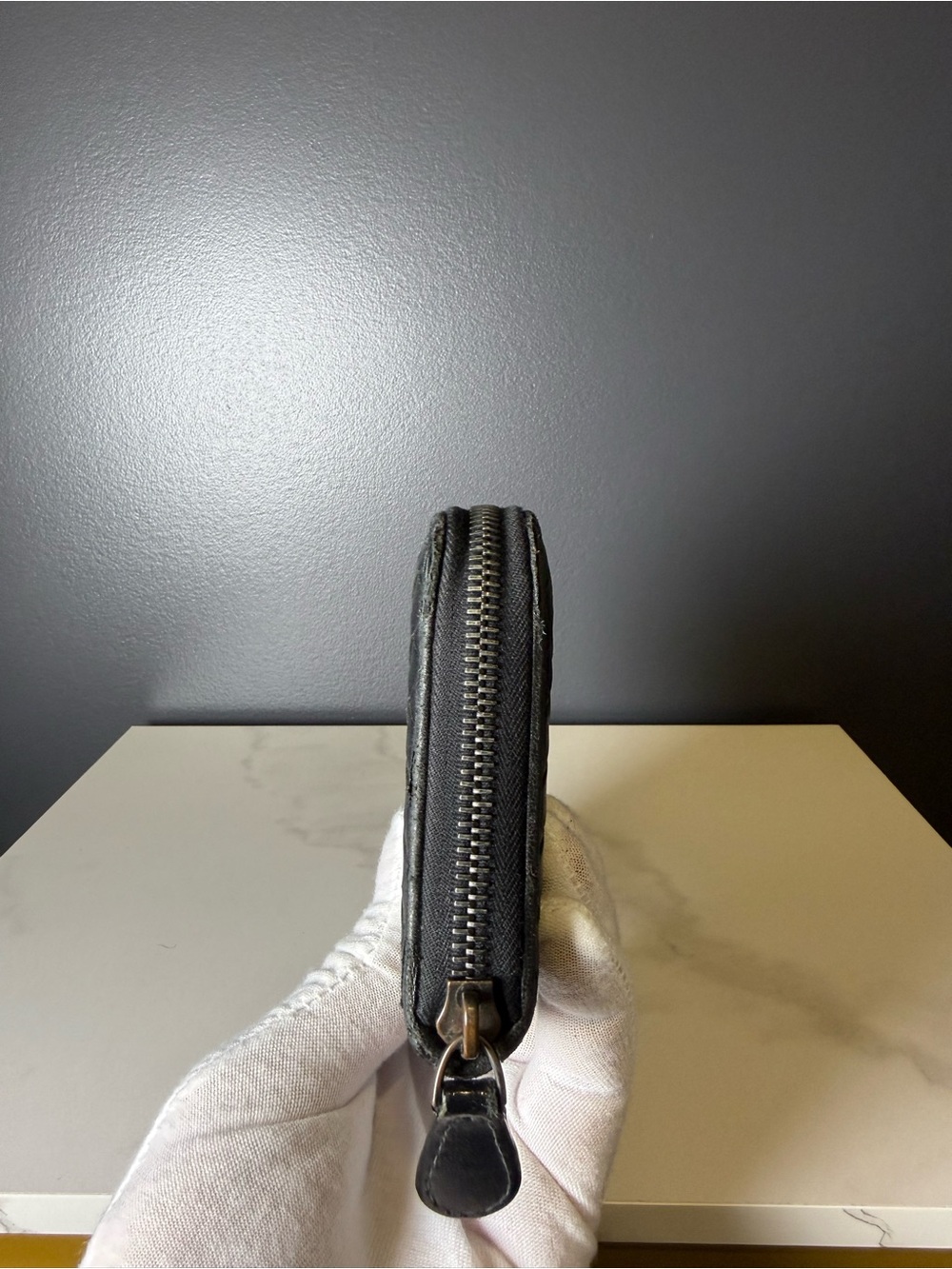 Bottega Veneta Black Intrecciato Zip Around Wallet - Picture 3 of 7